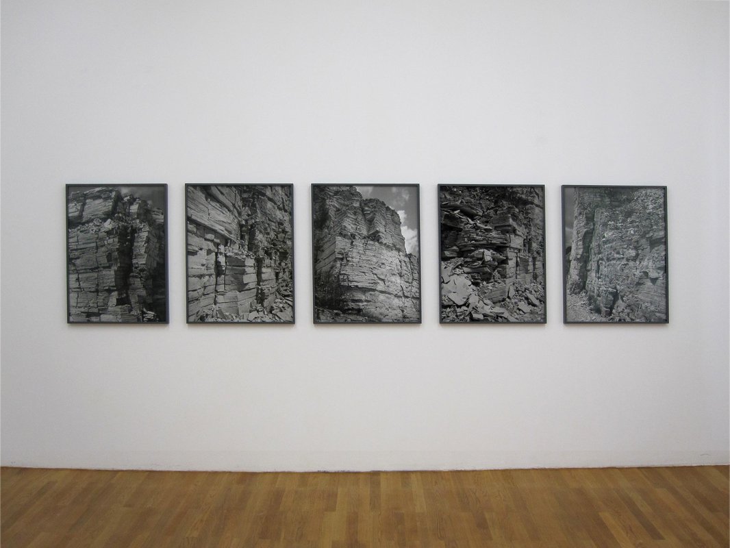 © Susanne Kriemann, 2011; Ausstellungsansicht Kunsthalle Winterthur, CH